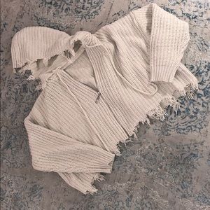 Cropped oversized knitted jacket